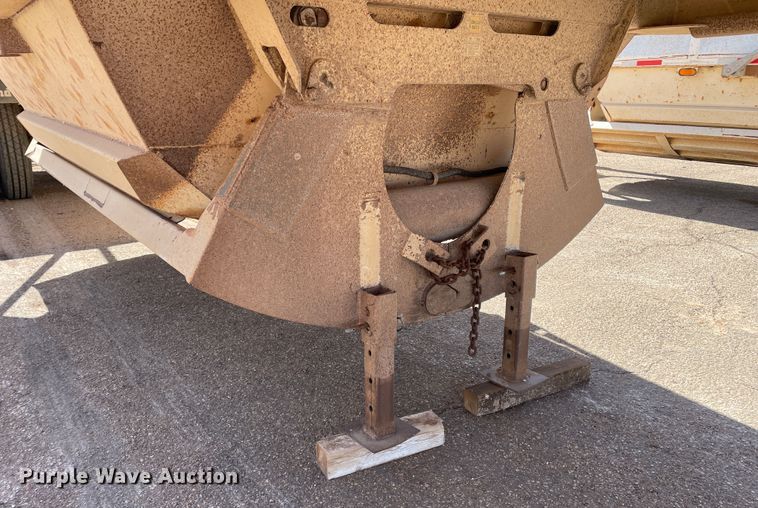 image for item DN0215 1998 Midland MG40CLAM  bottom dump trailer