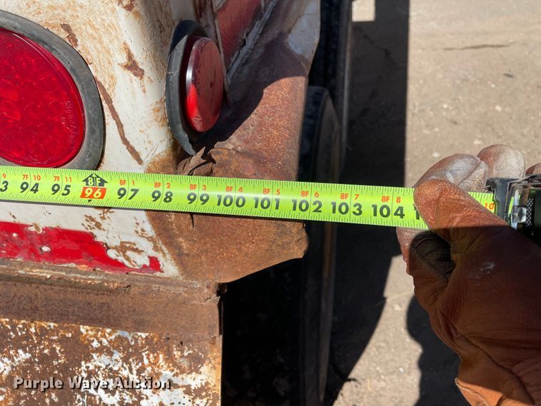 image for item DN0215 1998 Midland MG40CLAM  bottom dump trailer