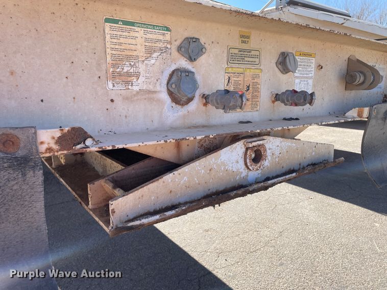 image for item DN0216 1998 Midland MG40CLAM  bottom dump trailer