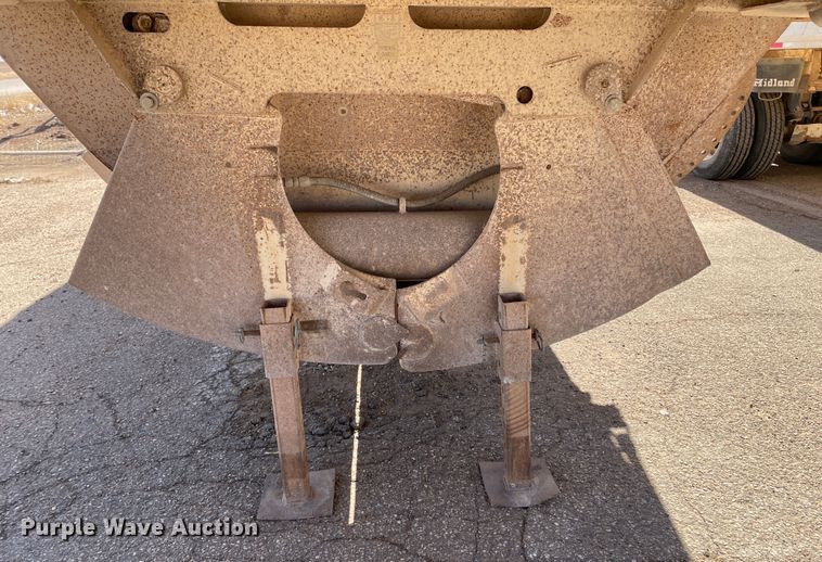 image for item DN0216 1998 Midland MG40CLAM  bottom dump trailer