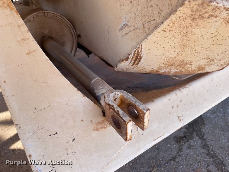 image for item DN0216 1998 Midland MG40CLAM  bottom dump trailer