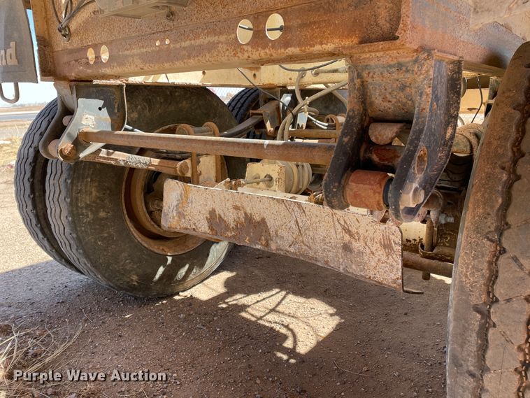 image for item DN0216 1998 Midland MG40CLAM  bottom dump trailer