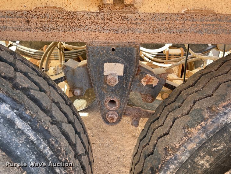 image for item DN0216 1998 Midland MG40CLAM  bottom dump trailer