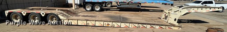 image for item DN0217 2005 Trail King TK110HDG-523  lowboy equipment trailer