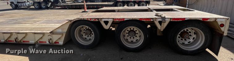 image for item DN0217 2005 Trail King TK110HDG-523  lowboy equipment trailer