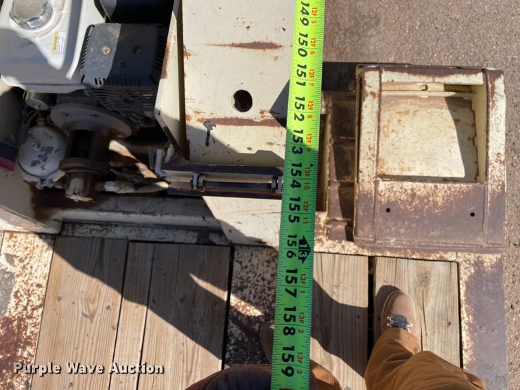 image for item DN0217 2005 Trail King TK110HDG-523  lowboy equipment trailer