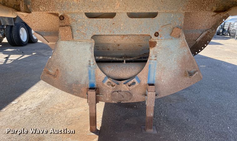 image for item DN0218 1996 Midland  bottom dump trailer