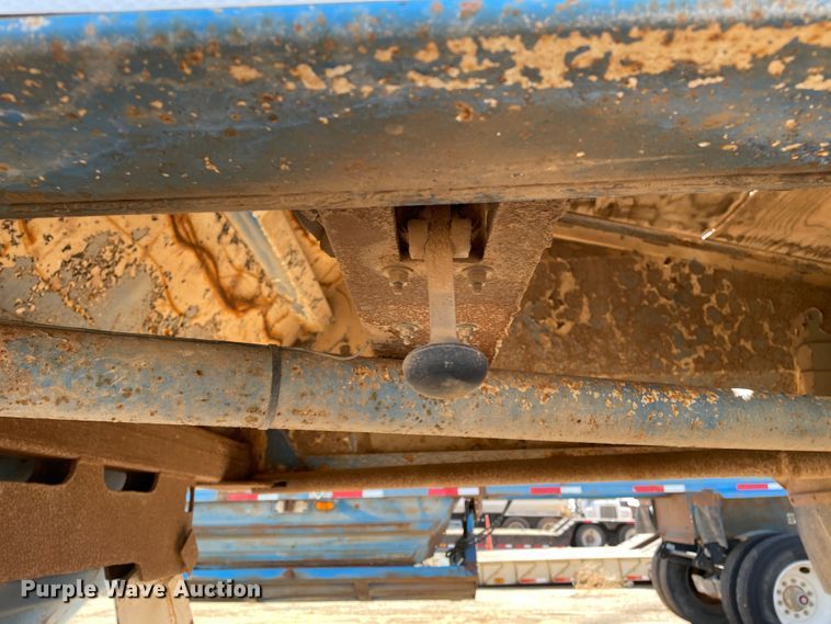 image for item DN0218 1996 Midland  bottom dump trailer