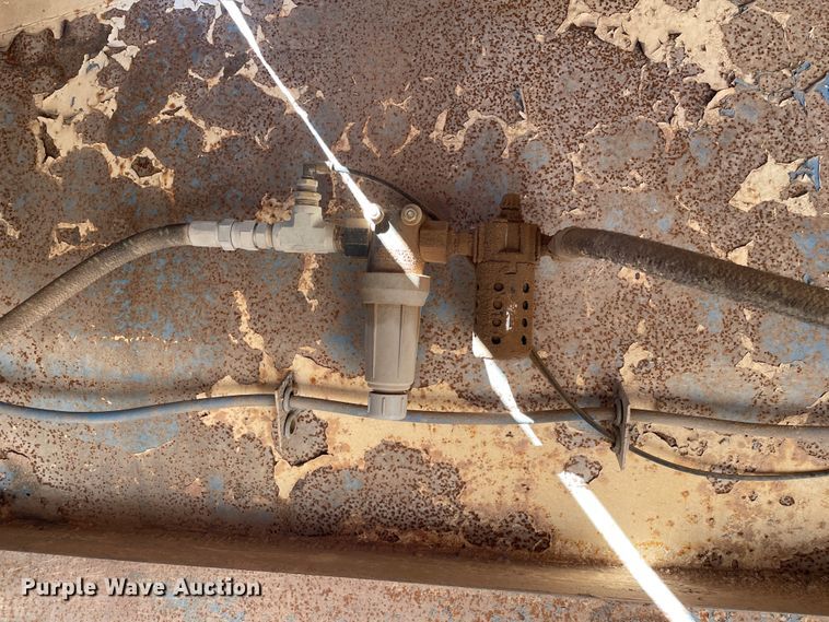 image for item DN0218 1996 Midland  bottom dump trailer