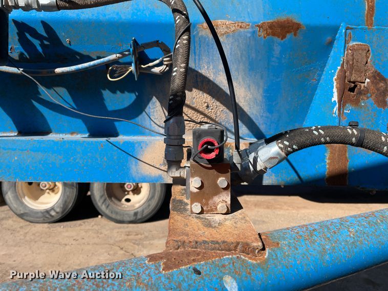 image for item DN0219 1996 Midland  bottom dump trailer