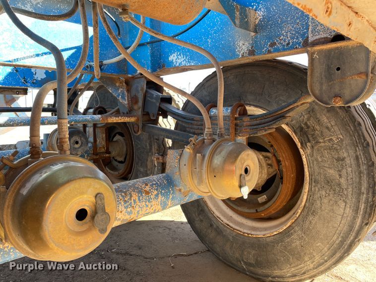 image for item DN0219 1996 Midland  bottom dump trailer