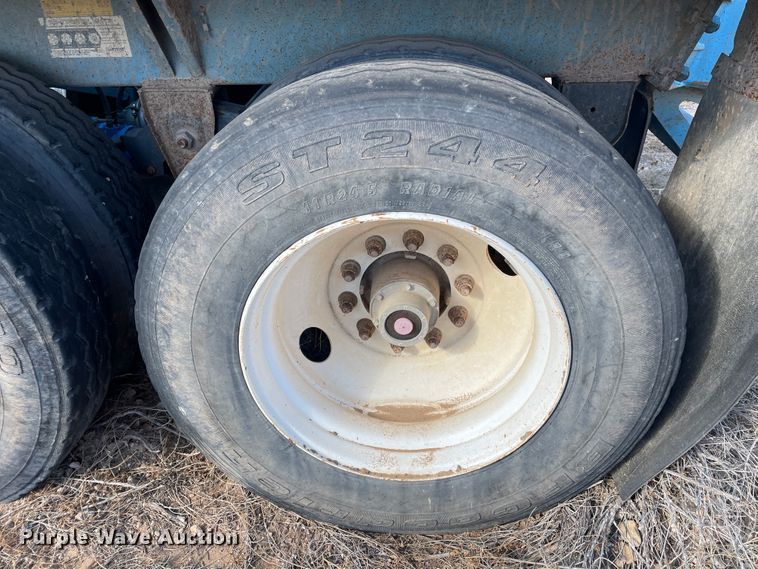 image for item DN0221 2001 Midland MG40MC2000  bottom dump trailer