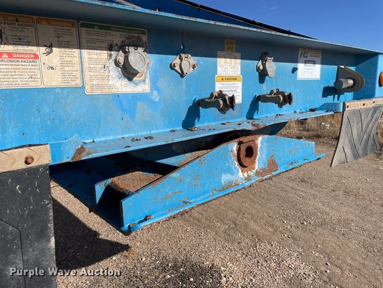 image for item DN0222 2001 Midland MG40MC2000  bottom dump trailer