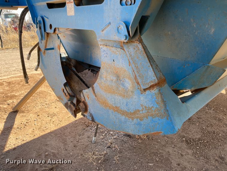 image for item DN0222 2001 Midland MG40MC2000  bottom dump trailer