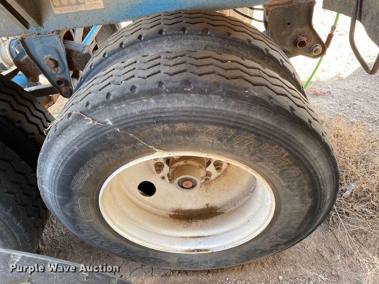 image for item DN0222 2001 Midland MG40MC2000  bottom dump trailer