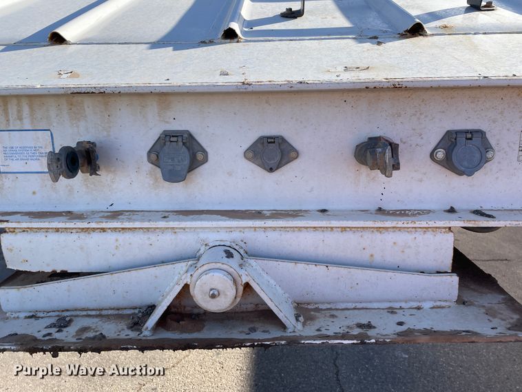 image for item DN0223 2012 CTS BDT-40  bottom dump trailer