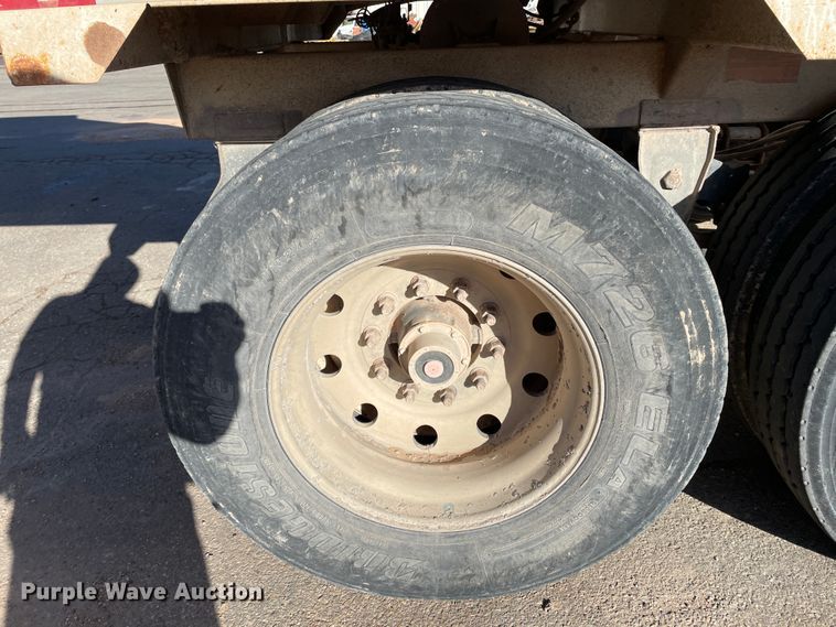 image for item DN0223 2012 CTS BDT-40  bottom dump trailer