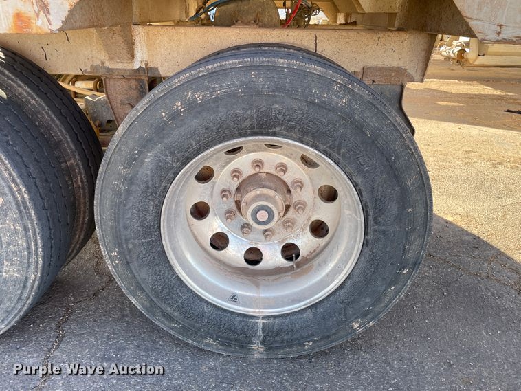 image for item DN0223 2012 CTS BDT-40  bottom dump trailer