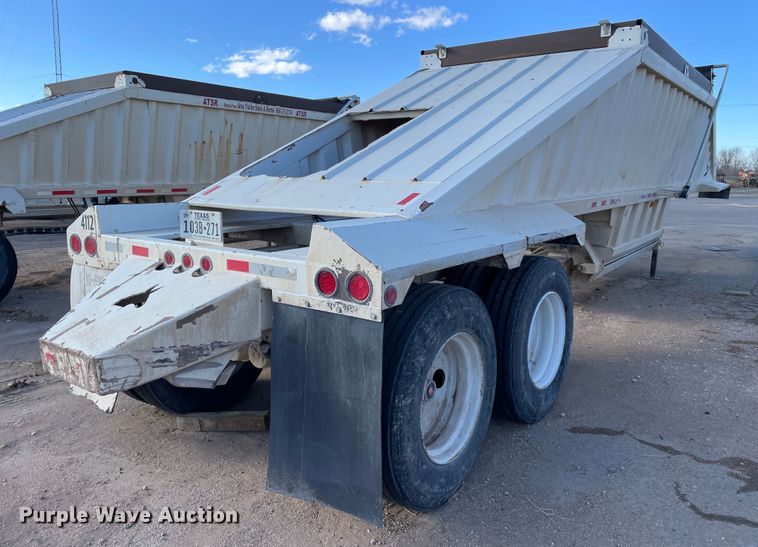 image for item DN0224 2008 CTS BDT-40  bottom dump trailer
