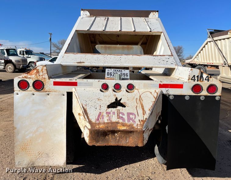 image for item DN0225 2008 CTS BDT-40  bottom dump trailer