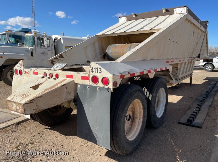 image for item DN0226 2003 CTS  bottom dump trailer