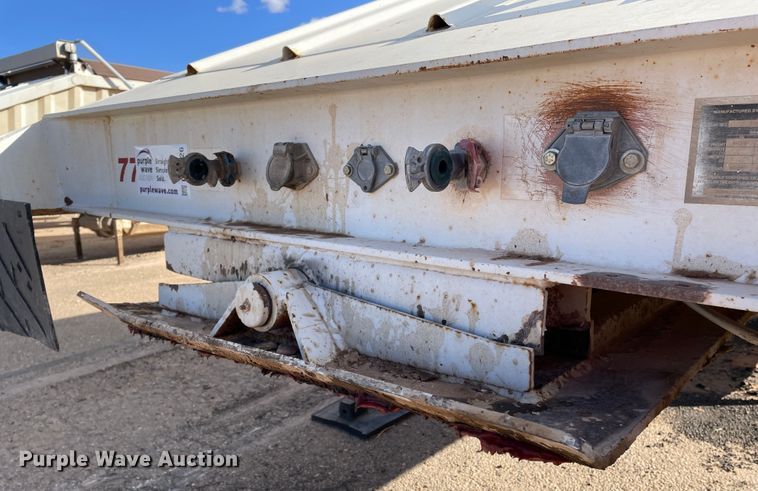 image for item DN0226 2003 CTS  bottom dump trailer