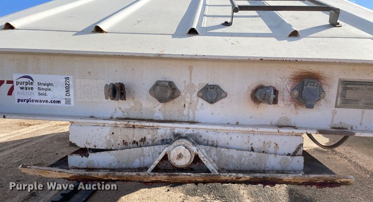 image for item DN0226 2003 CTS  bottom dump trailer