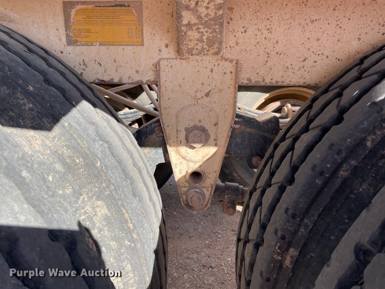 image for item DN0226 2003 CTS  bottom dump trailer