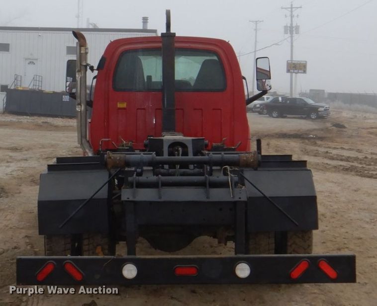 image for item DN7267 2009 GMC C7500  hook lift truck