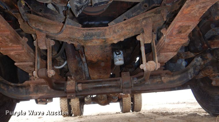 image for item DN7267 2009 GMC C7500  hook lift truck