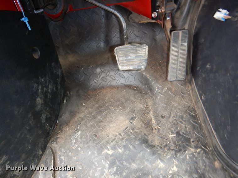 image for item DN7267 2009 GMC C7500  hook lift truck