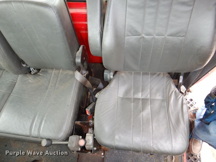 image for item DN7267 2009 GMC C7500  hook lift truck