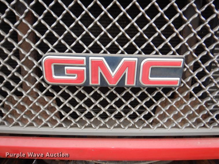image for item DN7267 2009 GMC C7500  hook lift truck