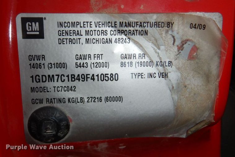 image for item DN7267 2009 GMC C7500  hook lift truck