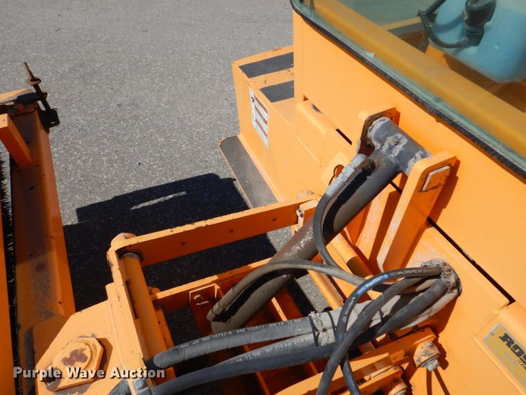 image for item DN7268 LeeBoy Rosco SweepPro A930  broom