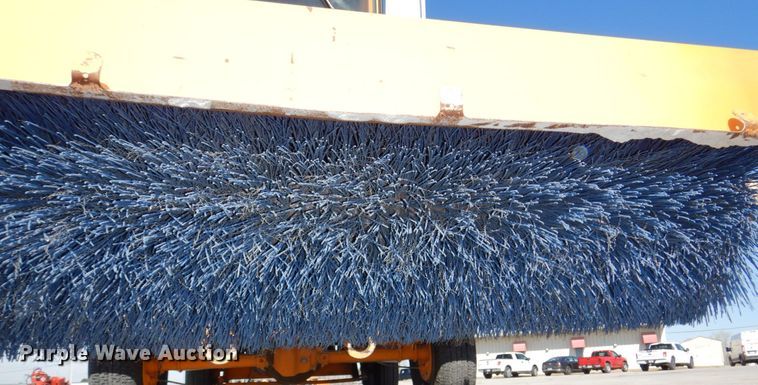 image for item DN7268 LeeBoy Rosco SweepPro A930  broom