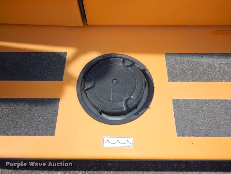 image for item DN7268 LeeBoy Rosco SweepPro A930  broom