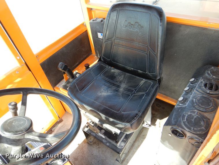 image for item DN7268 LeeBoy Rosco SweepPro A930  broom