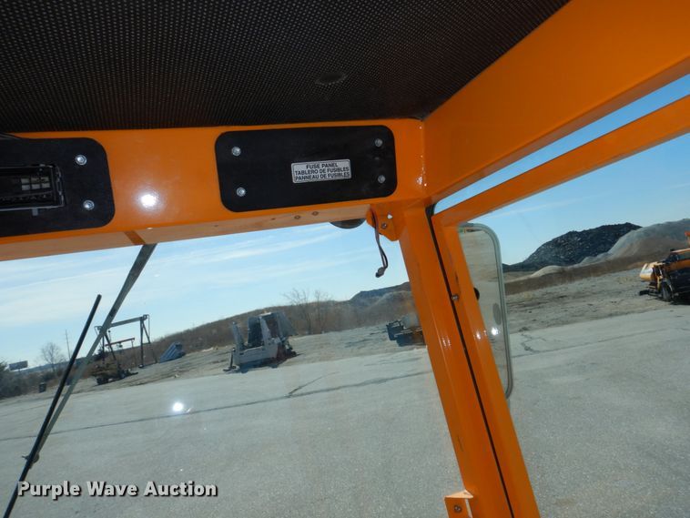 image for item DN7268 LeeBoy Rosco SweepPro A930  broom