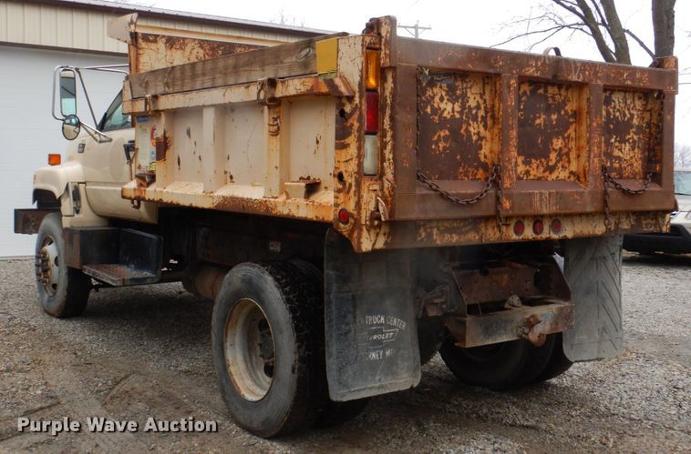 image for item DN7279 1999 Chevrolet C8500  dump truck