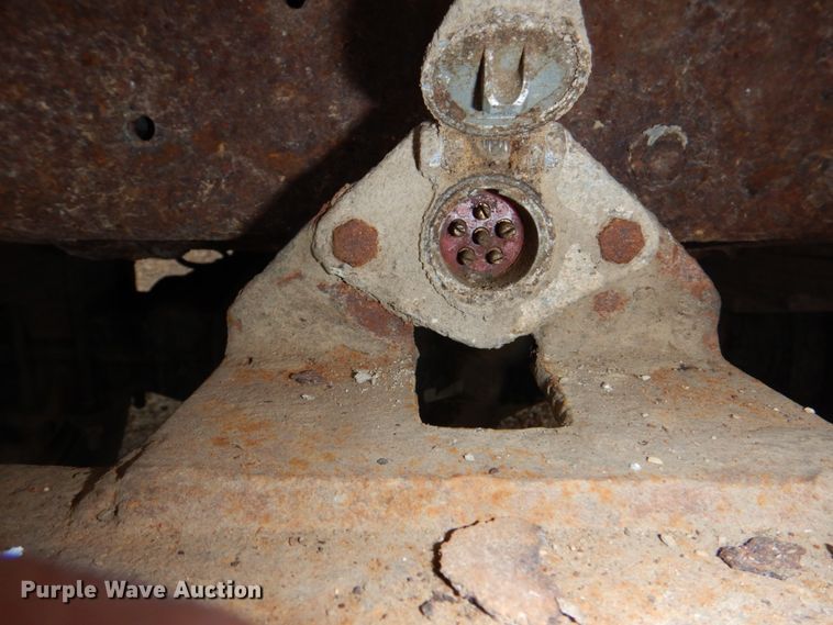 image for item DN7279 1999 Chevrolet C8500  dump truck