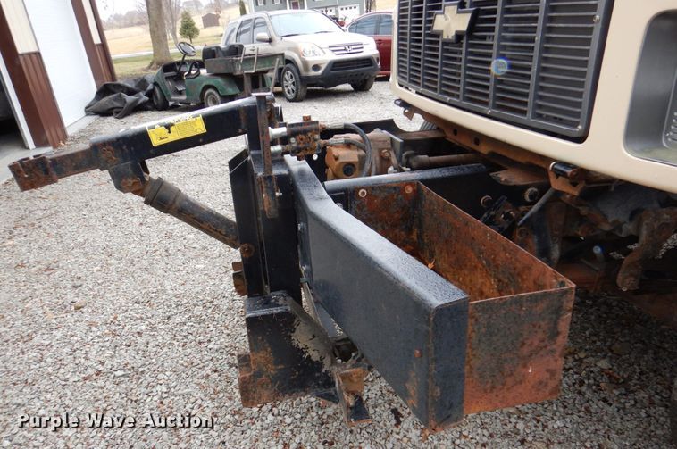 image for item DN7279 1999 Chevrolet C8500  dump truck