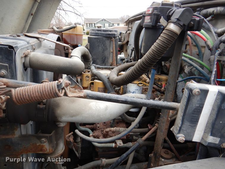 image for item DN7279 1999 Chevrolet C8500  dump truck