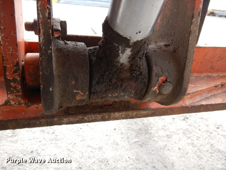 image for item DN7289 1996 SkyTrak 8042  telehandler