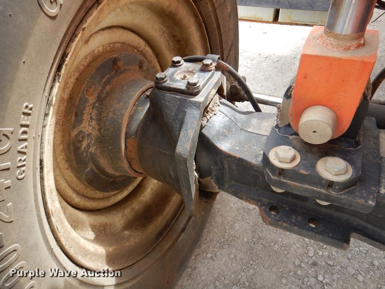 image for item DN7289 1996 SkyTrak 8042  telehandler