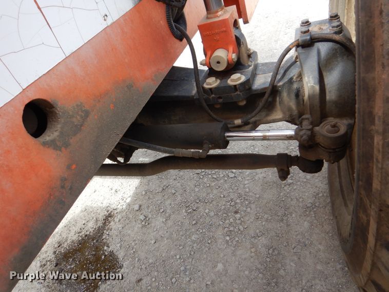 image for item DN7289 1996 SkyTrak 8042  telehandler