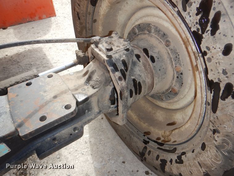 image for item DN7289 1996 SkyTrak 8042  telehandler