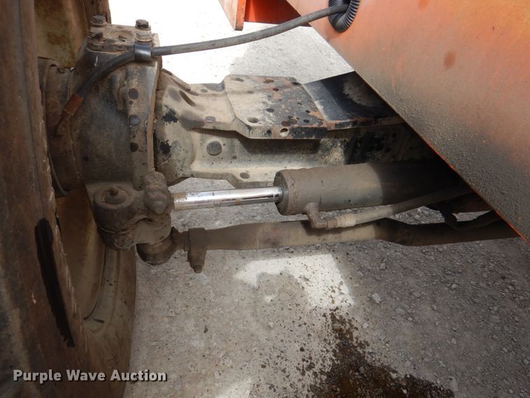 image for item DN7289 1996 SkyTrak 8042  telehandler