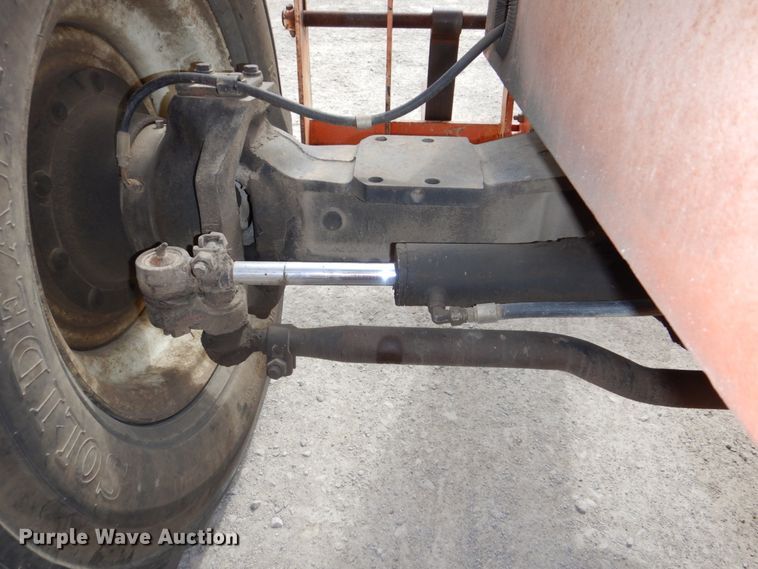 image for item DN7289 1996 SkyTrak 8042  telehandler