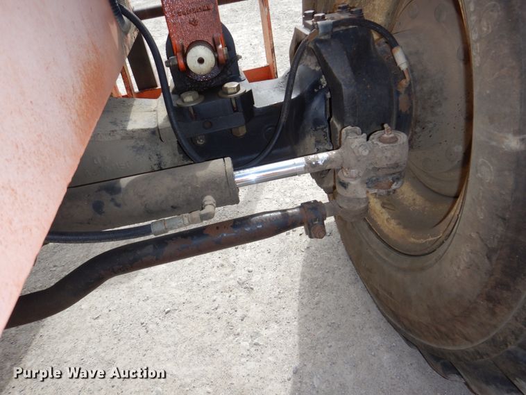 image for item DN7289 1996 SkyTrak 8042  telehandler